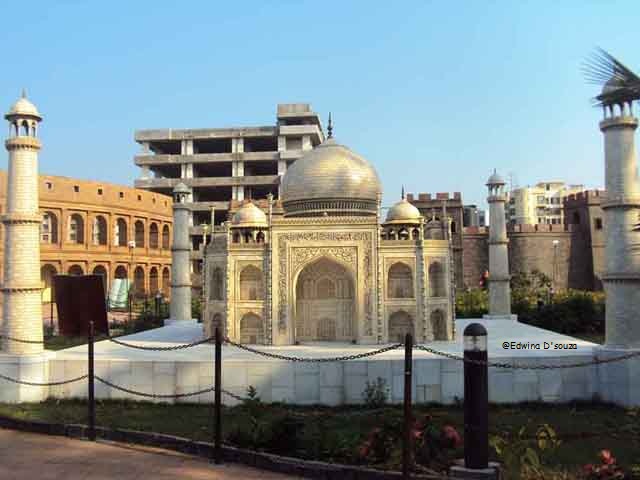 Taj mahal replica with under construction building in the background - Vardhman Fantasy