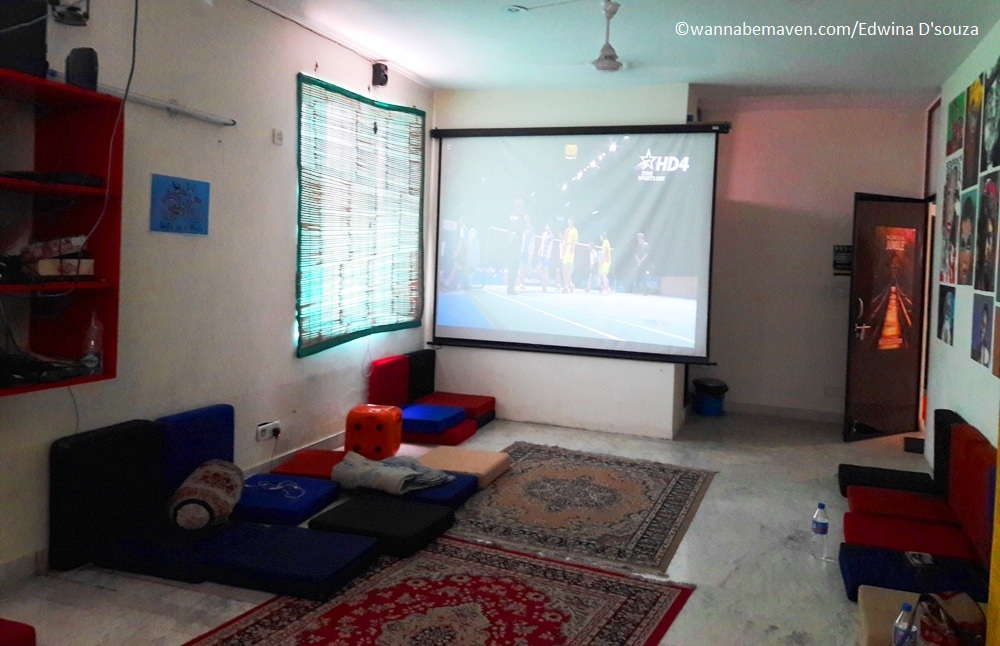 The Hosteller Delhi review-travel hostel india