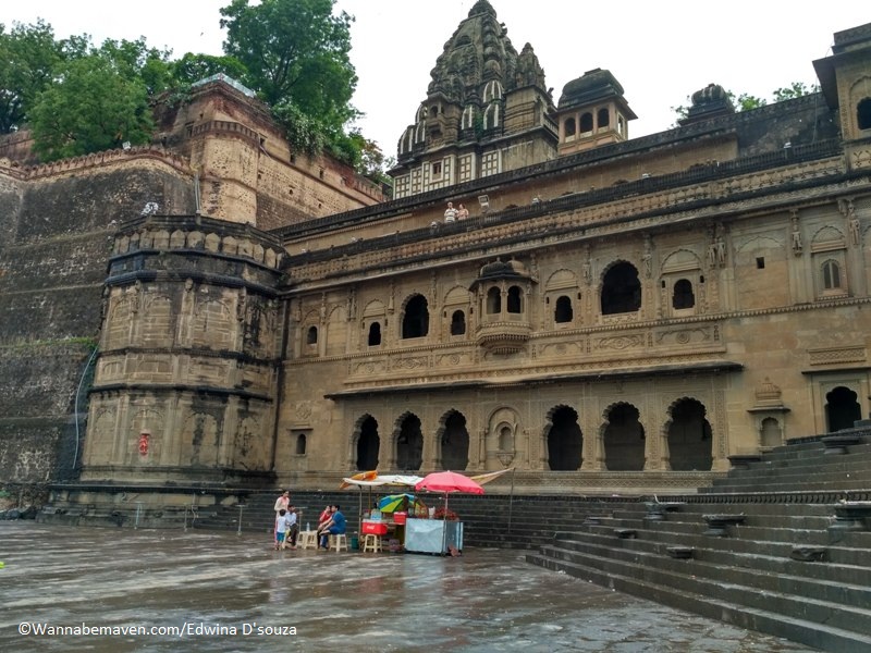 Maheshwar travel guide-ahilya fort